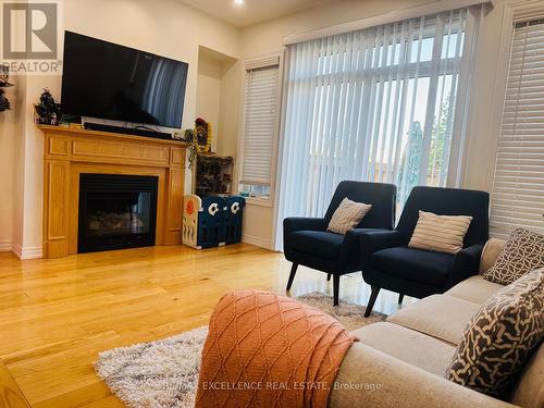 37 DUFAY ROAD , Brampton, Ontario L7A 4A2 5