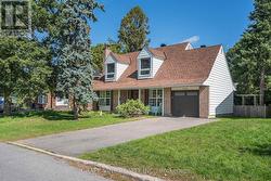 1323 FERNWOOD DRIVE Ottawa, ON K1V 7J8