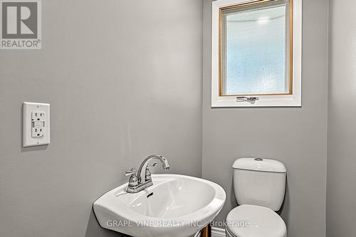 1323 Fernwood Drive, Ottawa, ON 