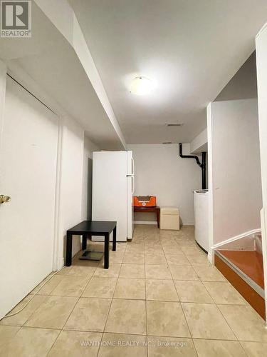 BSMT - 82 MARESFIELD DRIVE , Toronto, Ontario M1V 2W9 4