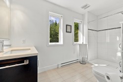 Master Bathroom - 