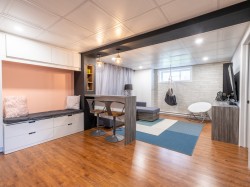 Family Room - 