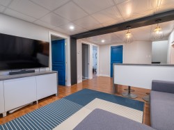 Family Room - 
