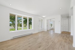 Salon - 