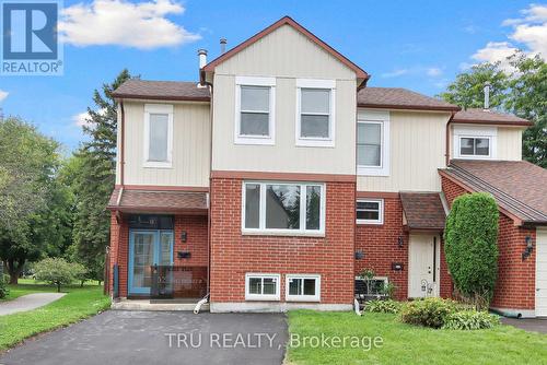 52 Greenboro Crescent, Ottawa, ON 