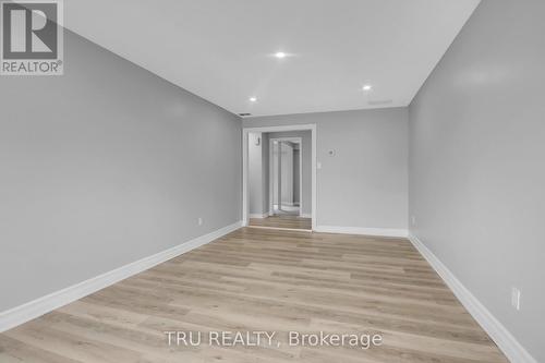 52 Greenboro Crescent, Ottawa, ON 