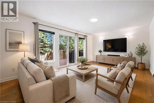 516 Dansbury Drive, Waterloo, ON 