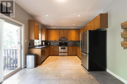 5221 Garland Crescent, Burlington, ON 