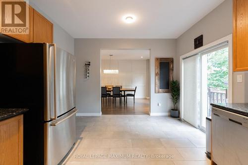5221 Garland Crescent, Burlington, ON 