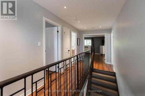 5221 Garland Crescent, Burlington, ON 
