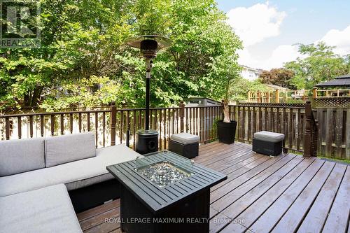 5221 Garland Crescent, Burlington, ON 