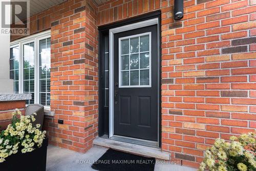 5221 Garland Crescent, Burlington, ON 
