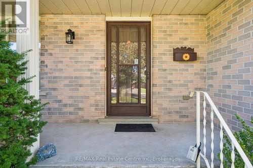 7 Countryside Crescent, Kitchener, ON 