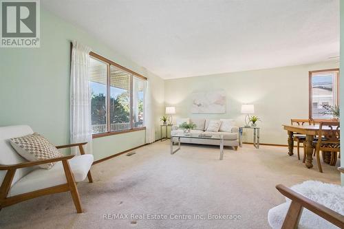 7 Countryside Crescent, Kitchener, ON 