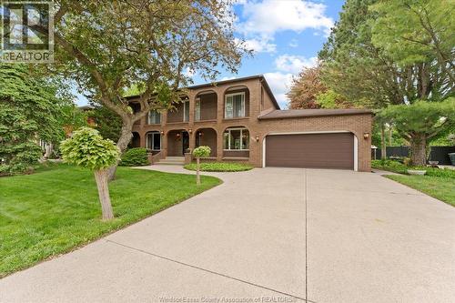 3696 Huntington AVENUE  Windsor, ON N9E 3N3