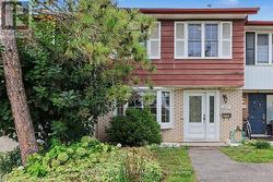 1377 GUTHRIE STREET Ottawa, ON K2H 7B8
