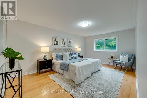 2870 Westbury Court, Mississauga, ON 