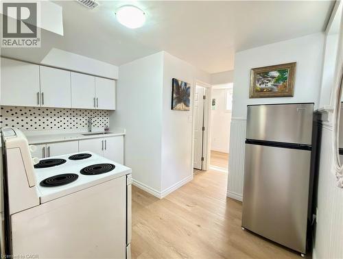 87 SHELDON Avenue N Unit# 2 , Kitchener, Ontario N2M 3H3 3