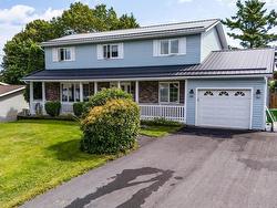 46 Cherry Lane Bridgewater, NS B4V 3S3