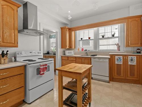1645 Oxford Street, Halifax, NS 