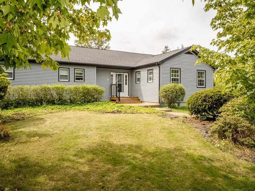 18 Woodman Road, Wolfville, NS 