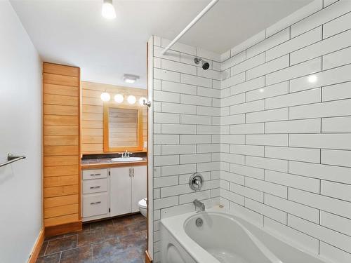 18 Woodman Road, Wolfville, NS 