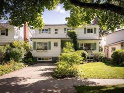 881 Tower Road  Halifax, NS B3H 2Y1