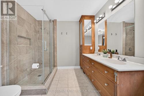 Custom shower 2020 - 1608 Prince Of Wales Drive, Ottawa, ON 