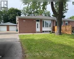 241 ASHLAR ROAD  Richmond Hill, ON L4C 2W7
