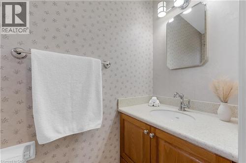 2134 Cartier Crescent, Burlington, ON 