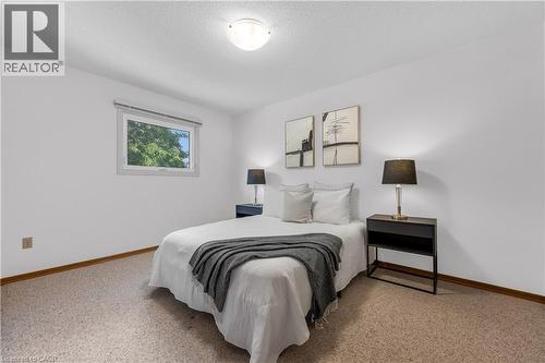 2134 Cartier Crescent, Burlington, ON 