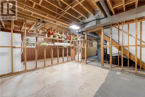 2134 Cartier Crescent, Burlington, ON 