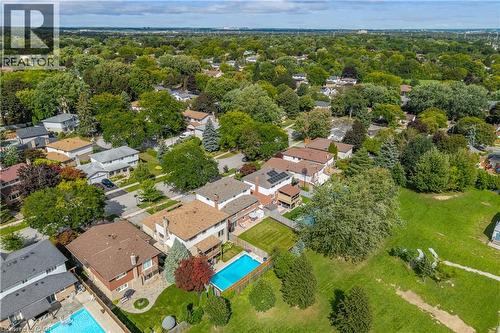 2134 Cartier Crescent, Burlington, ON 