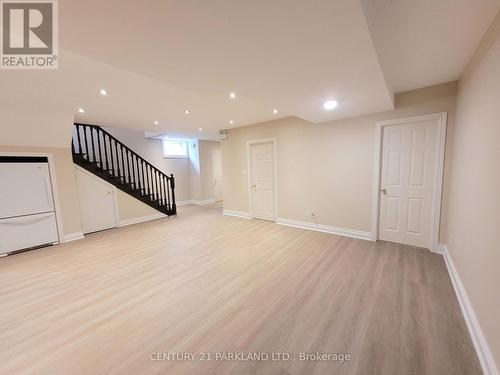 9 AUGUST AVENUE , Toronto, Ontario M1L 3M8 4