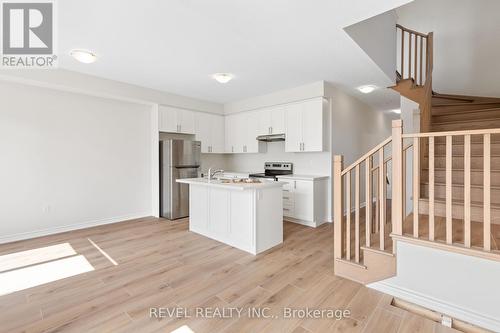 38 HICKEY LANE , Kawartha Lakes (Lindsay), Ontario K9V 1T9 4