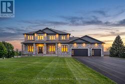3194 STEEPLE HILL CRESCENT Ottawa, ON K1A 2Z0