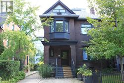 25 CHICORA AVENUE Toronto, ON M5R 1T7
