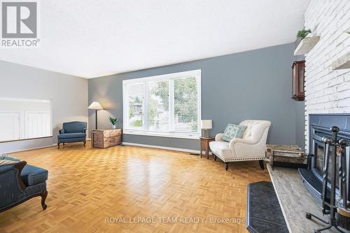 230 Lincoln Heights Road, Ottawa, ON 