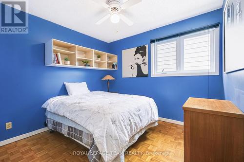 230 Lincoln Heights Road, Ottawa, ON 