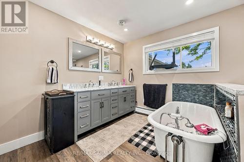 1186 St. Clair Parkway, St. Clair, ON 