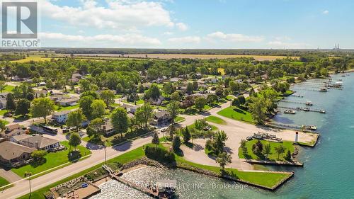 1186 St. Clair Parkway, St. Clair, ON 