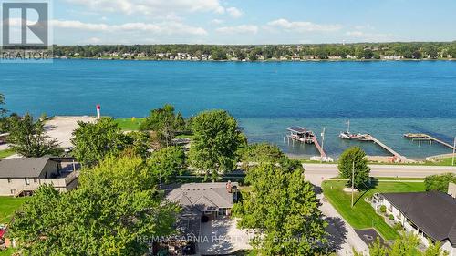 1186 St. Clair Parkway, St. Clair, ON 