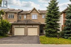 578 REMNOR AVENUE  Ottawa, ON K2T 0A5