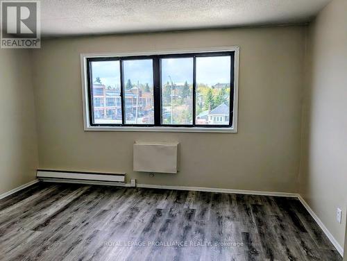 27 - 1837 LANSDOWNE STREET W , Peterborough (Otonabee Ward 1), Ontario K9K 1R4 4