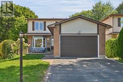 23 LISTON CRESCENT  Ottawa, ON K2L 2W3