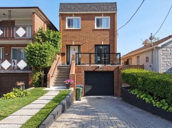 13 Mulberry Crescent Toronto, ON M6C 1N4