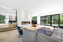 Salon - 
