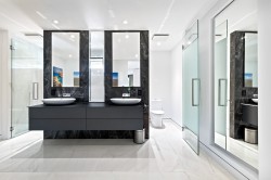 Salle de bains attenante à la CCP - 