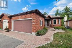 63 BUNTING LANE  Ottawa, ON K2M 2P5