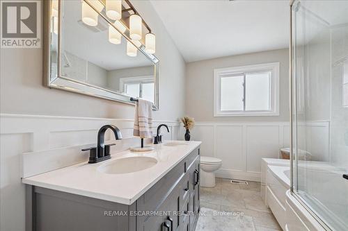 755 Parker Crescent, Burlington, ON 